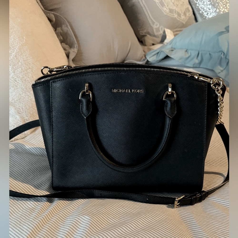 Michael Kors black purse